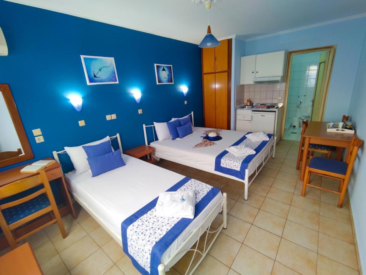 خْريسيا أموذيا Ellinas Hotel المظهر الخارجي الصورة