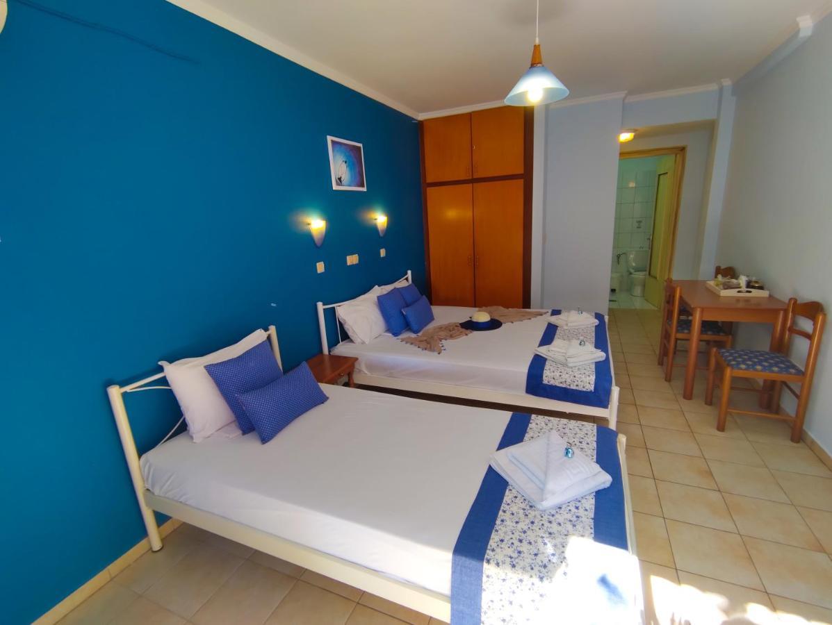 خْريسيا أموذيا Ellinas Hotel المظهر الخارجي الصورة