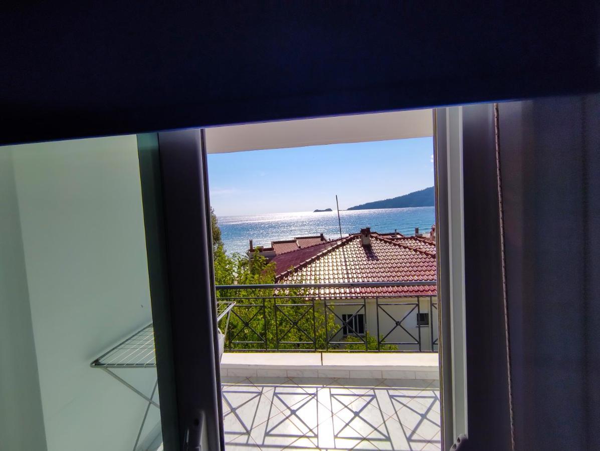 خْريسيا أموذيا Ellinas Hotel المظهر الخارجي الصورة