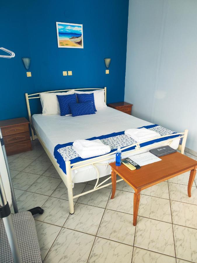 خْريسيا أموذيا Ellinas Hotel الغرفة الصورة