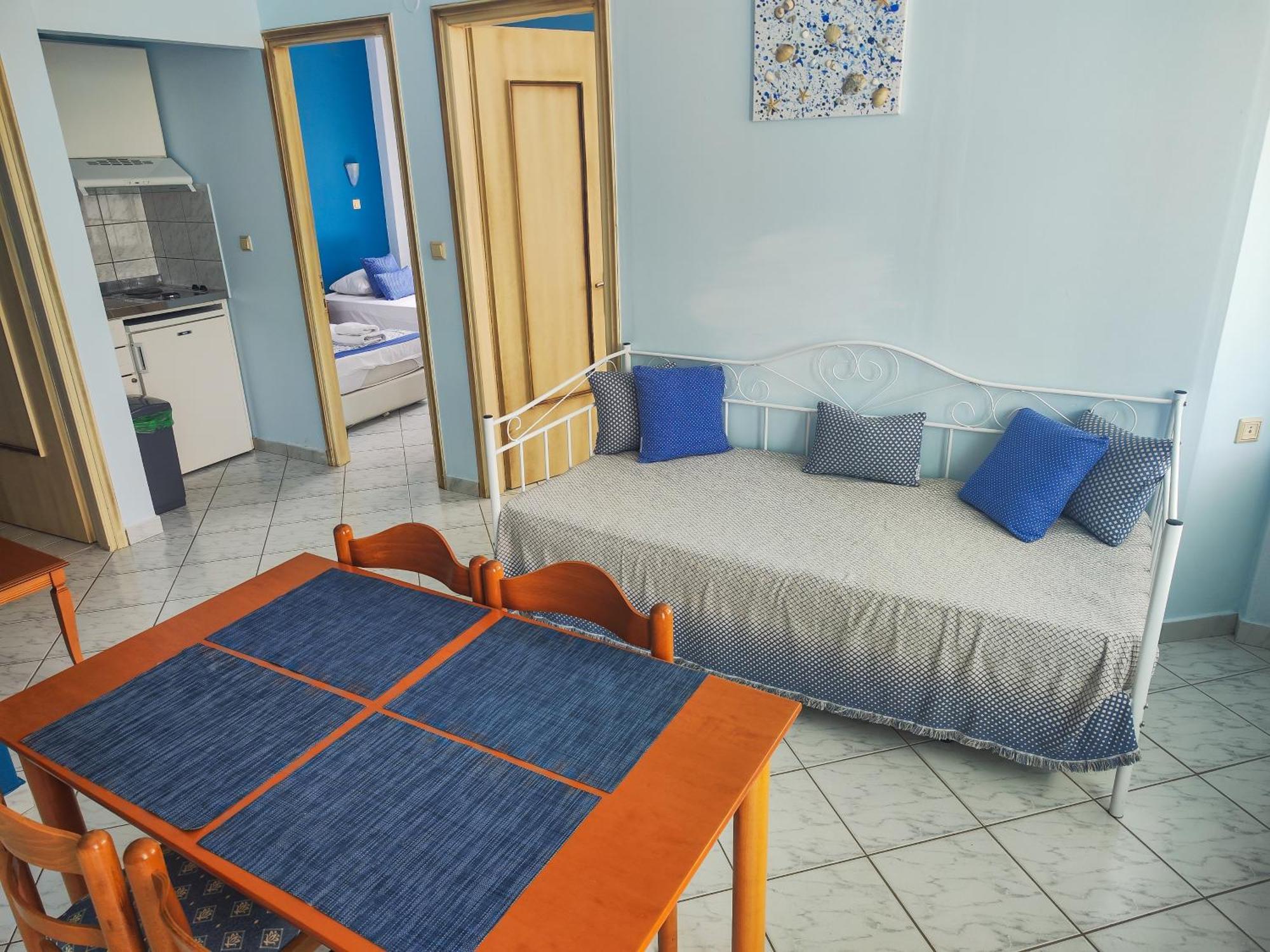 خْريسيا أموذيا Ellinas Hotel المظهر الخارجي الصورة
