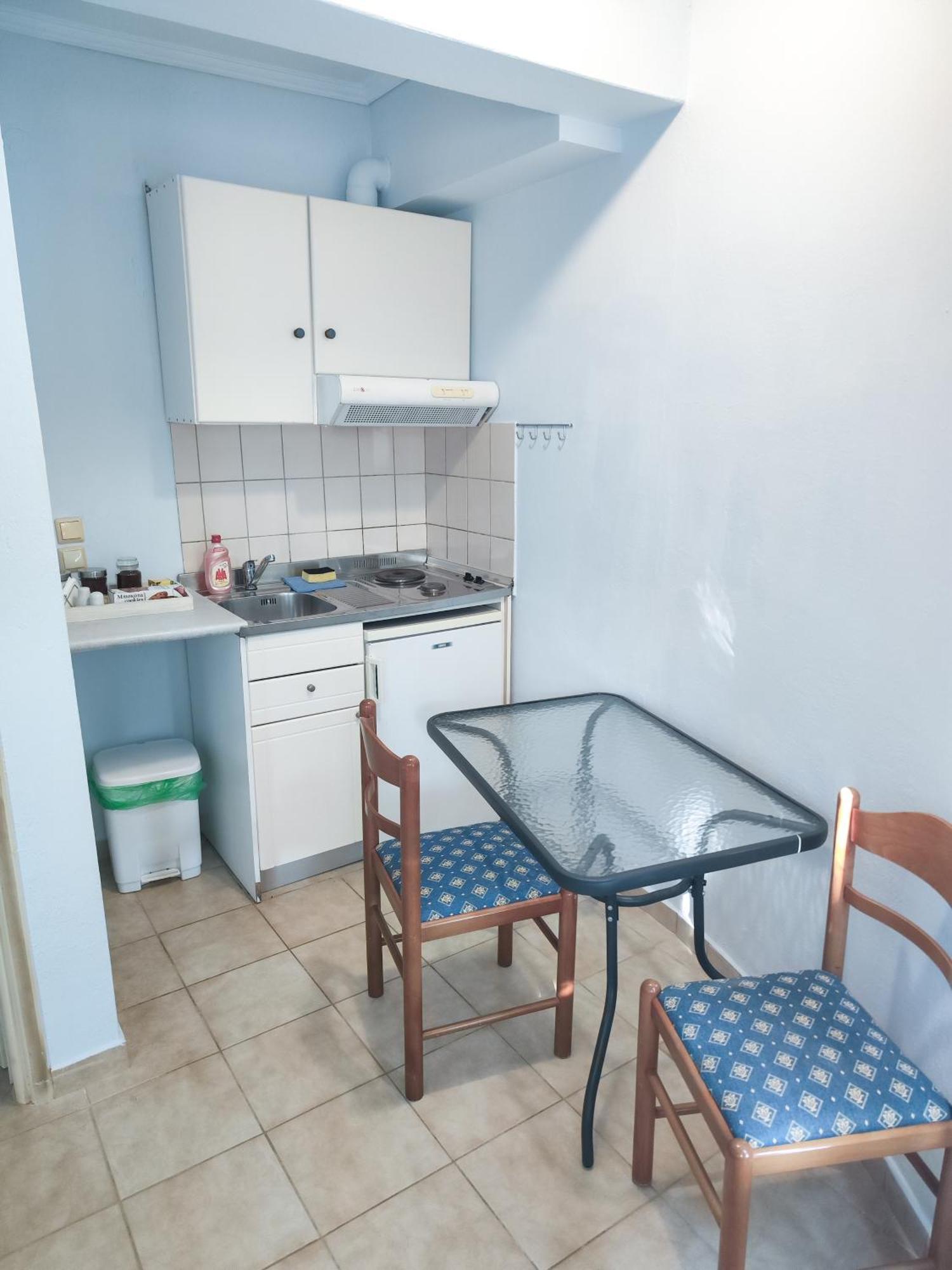 خْريسيا أموذيا Ellinas Hotel المظهر الخارجي الصورة