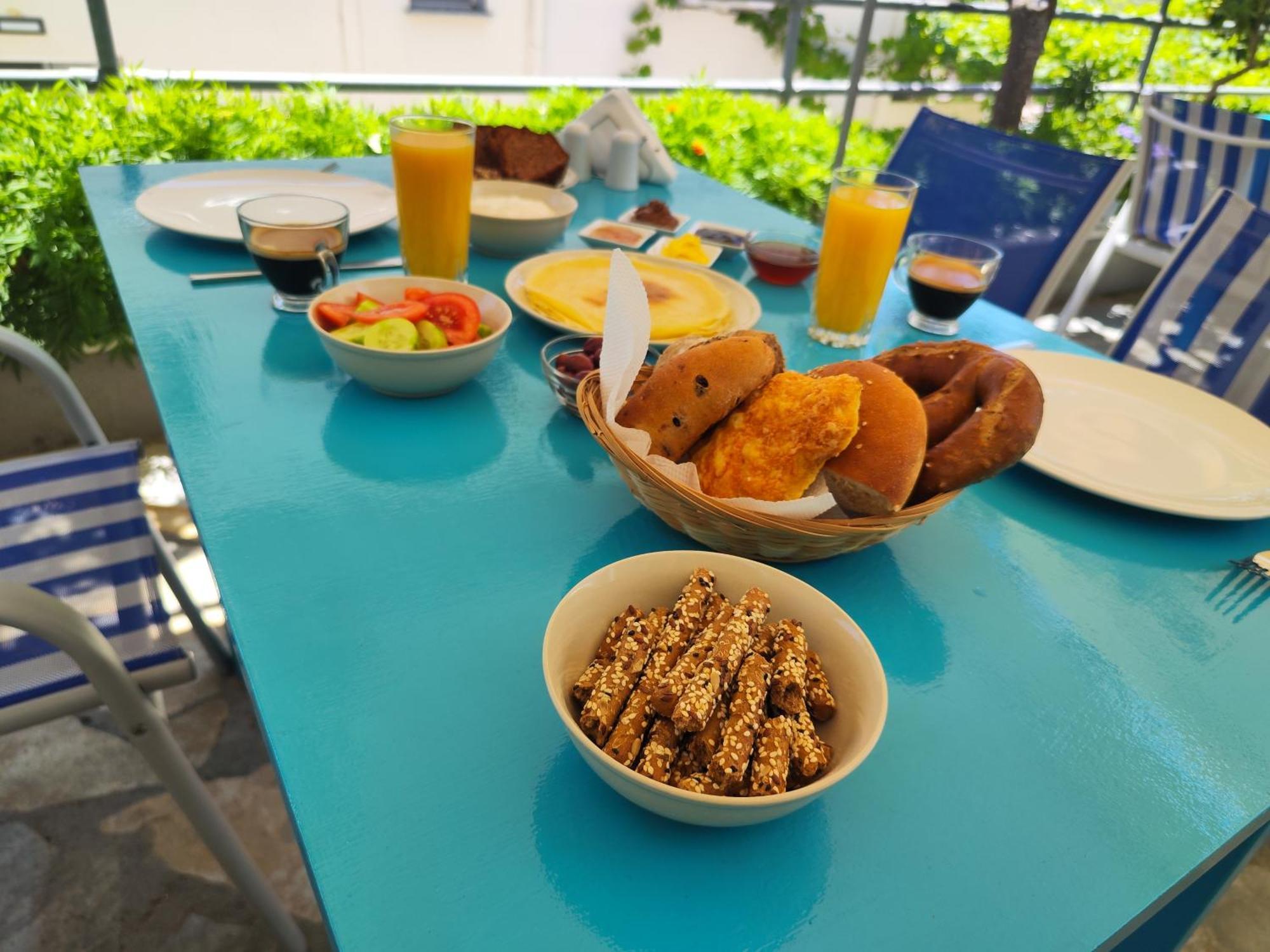 خْريسيا أموذيا Ellinas Hotel المظهر الخارجي الصورة